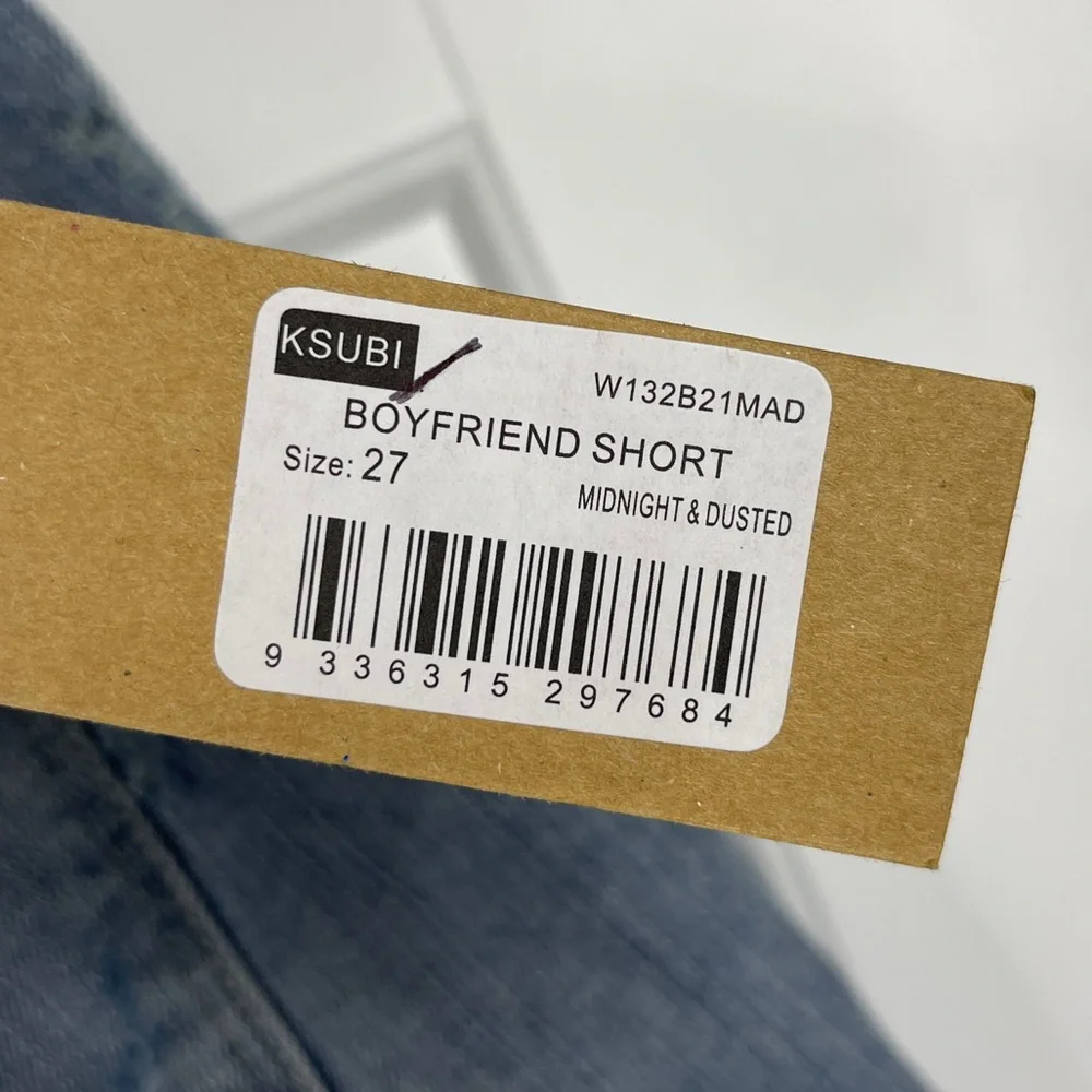KSUBI Boyfriend Short Midnight & Dusted NEW Size 27 Distressed Denim Jean Shorts